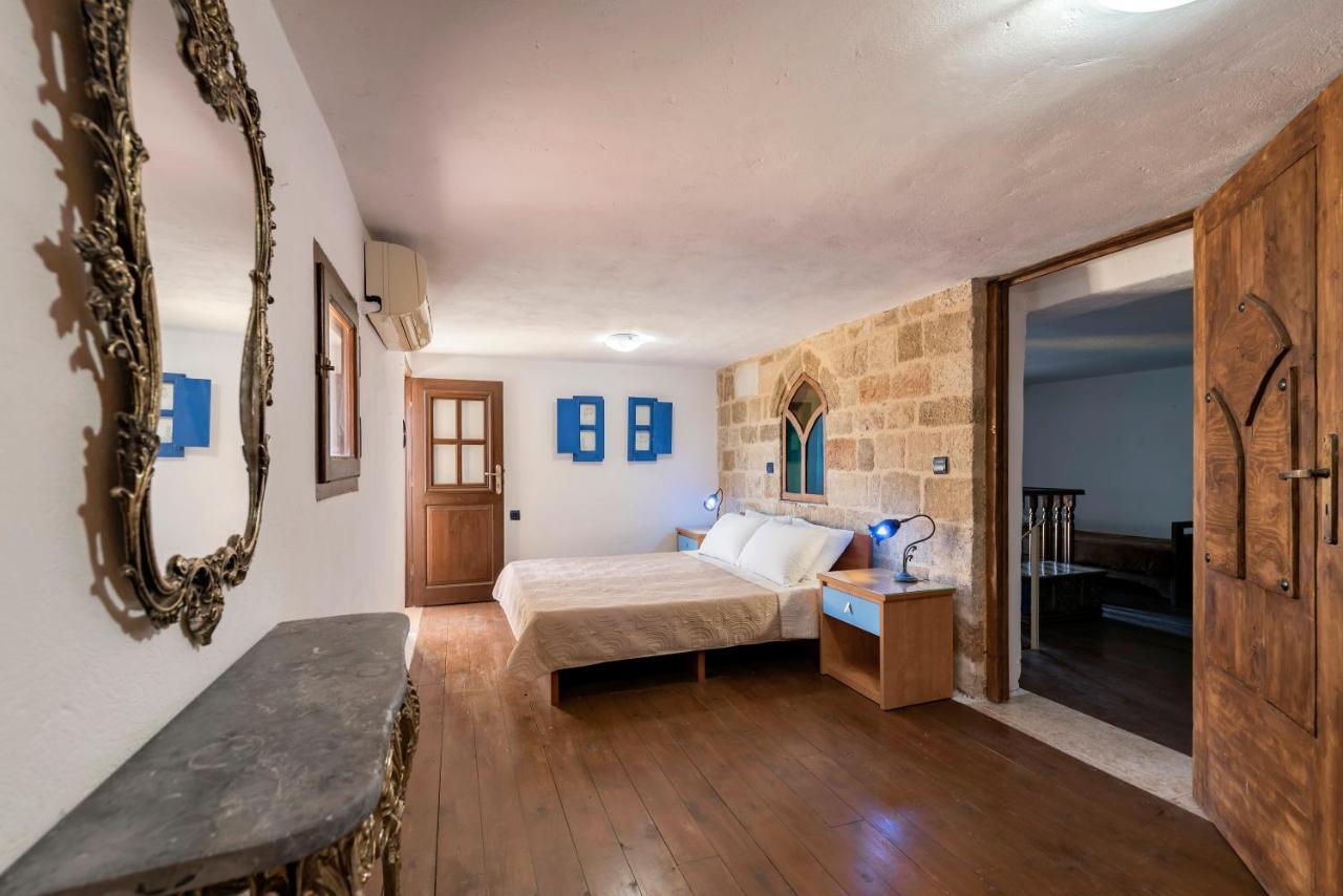 Secret Garden - Old Town Apartment Rhodes City Luaran gambar