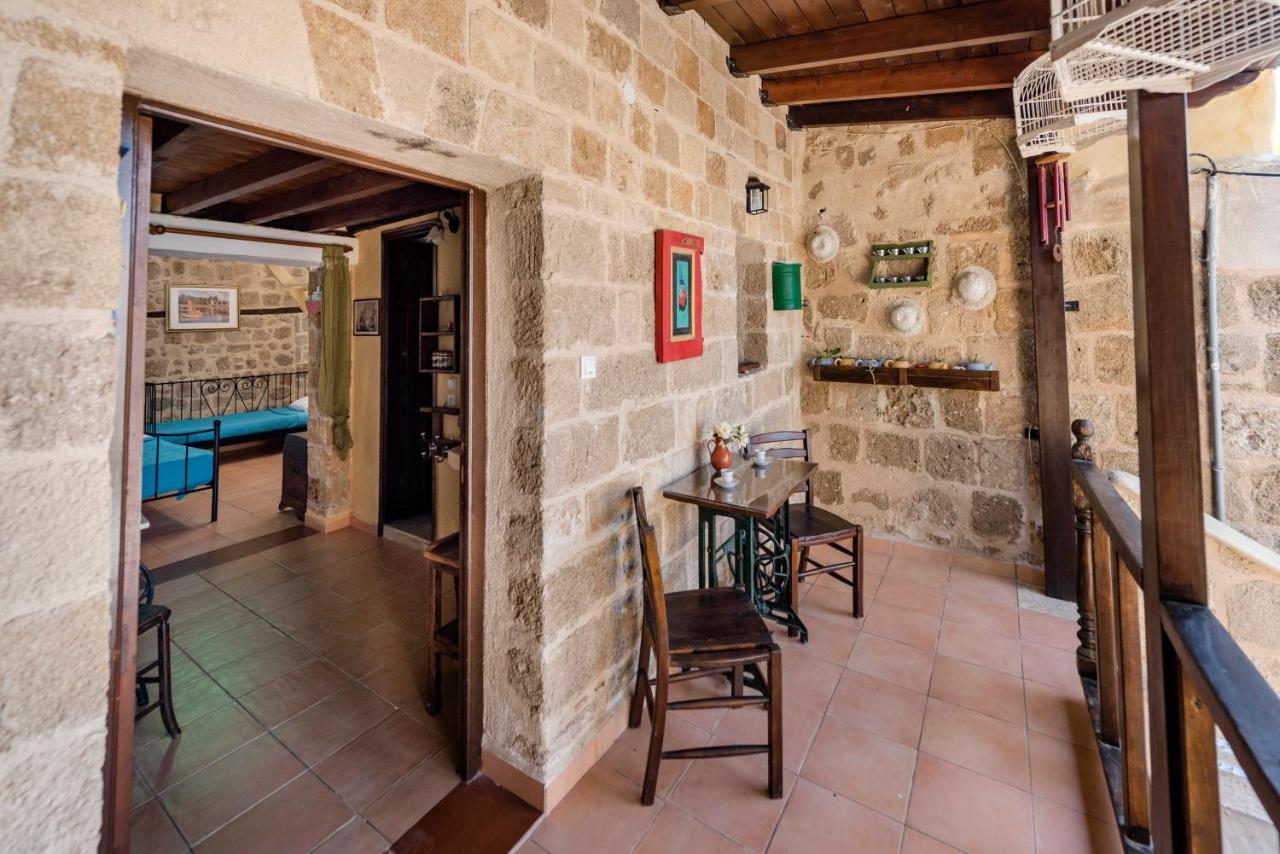 Secret Garden - Old Town Apartment Rhodes City Luaran gambar