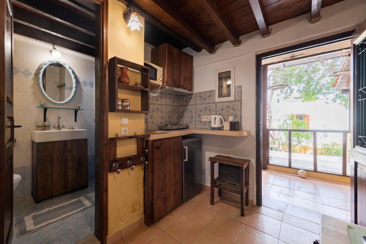 Secret Garden - Old Town Apartment Rhodes City Luaran gambar